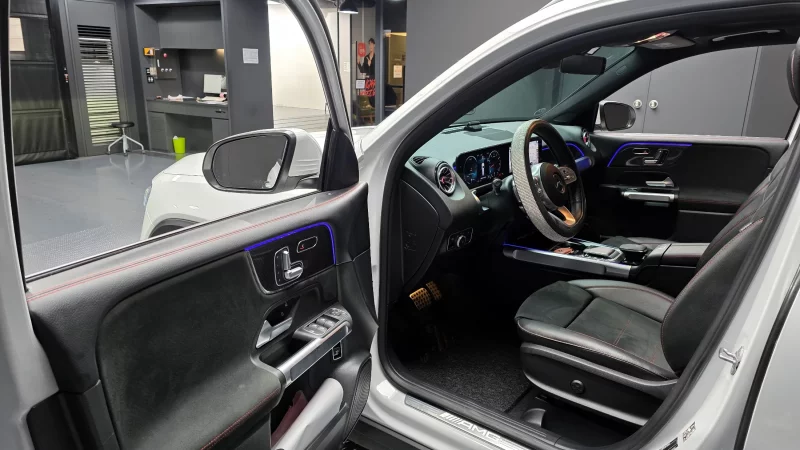 Mercedes-Benz GLB-Class