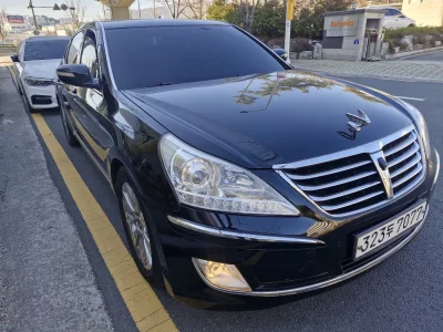 Hyundai Equus