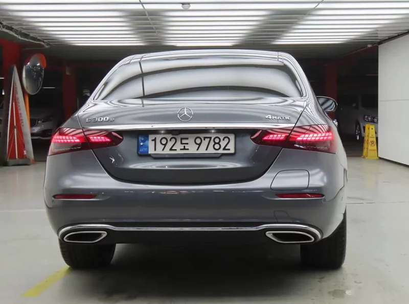 Mercedes-Benz E-Class