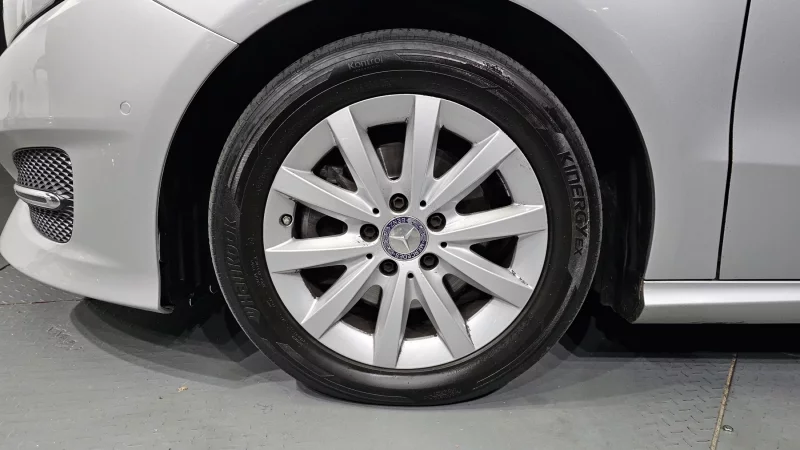 Mercedes-Benz My B