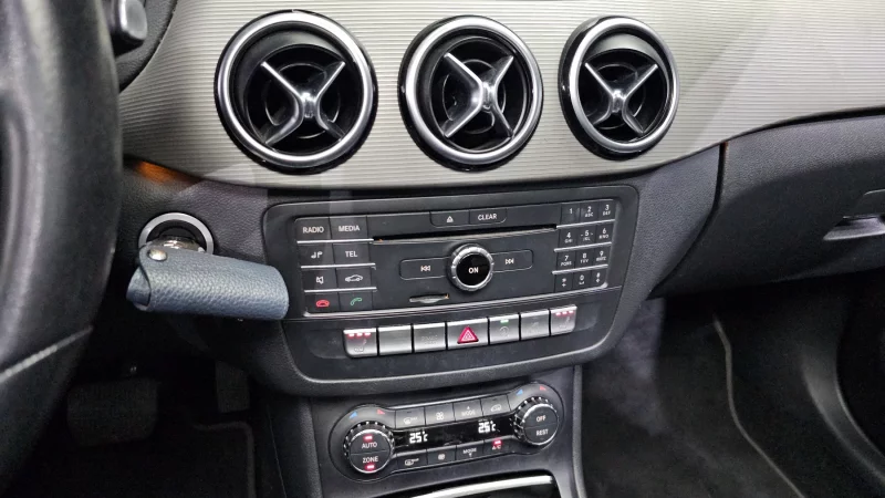 Mercedes-Benz My B