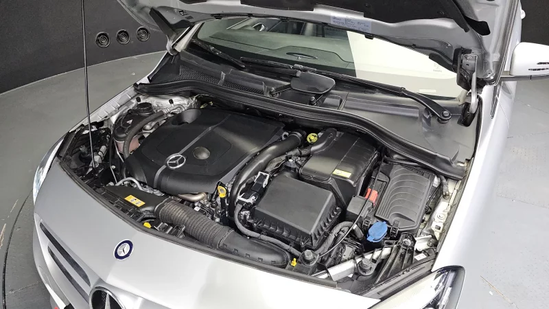 Mercedes-Benz My B