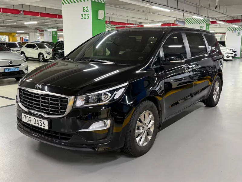 Kia Carnival