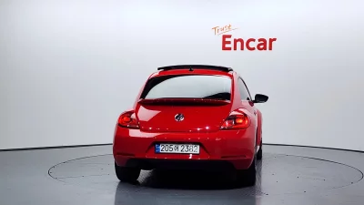Volkswagen BEETLE