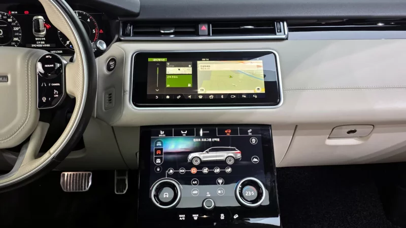 Land Rover RANGE ROVER VELAR