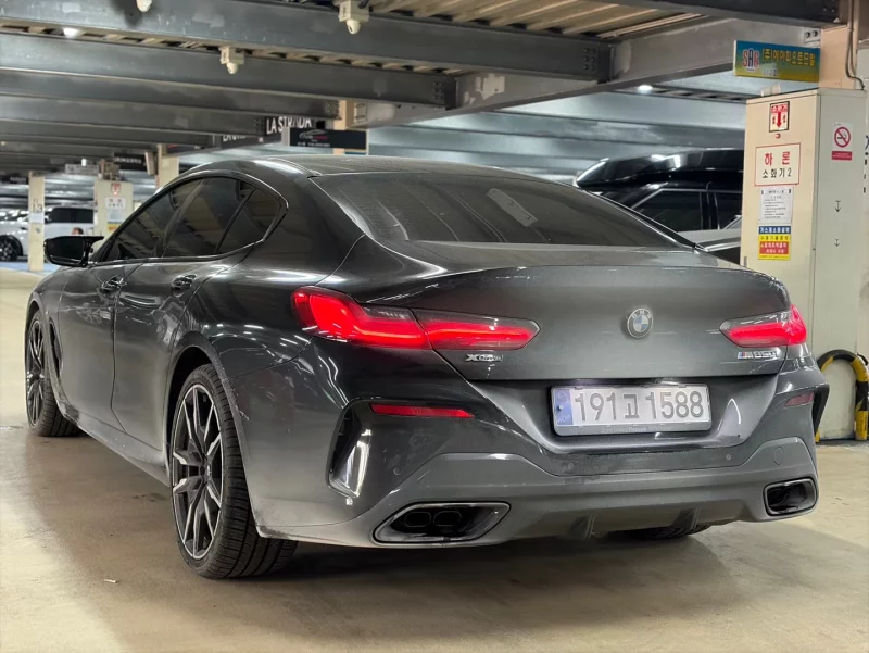 BMW 8-Series