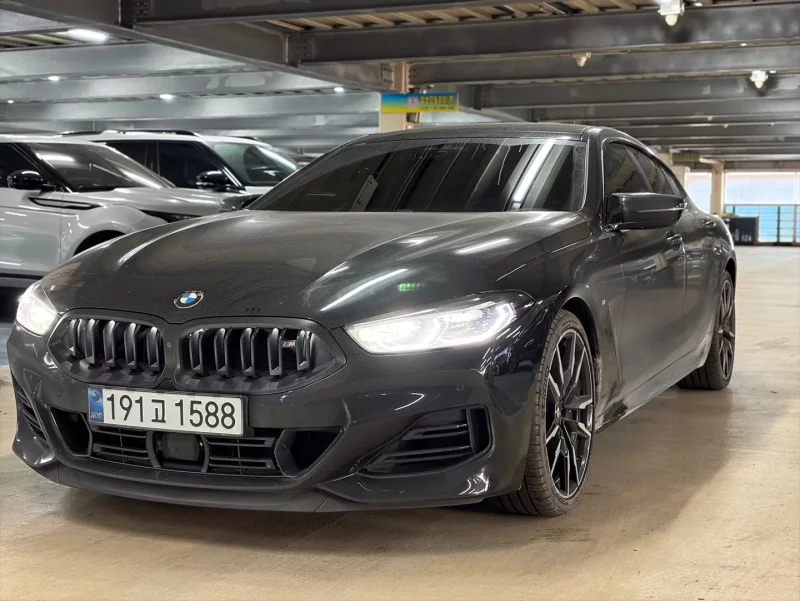 BMW 8-Series