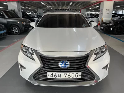 Lexus ES300h