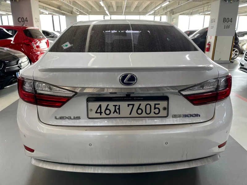 Lexus ES300h