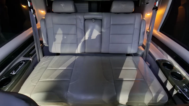 Chevrolet Express Van