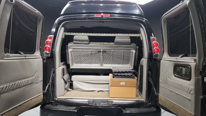 Chevrolet Express Van