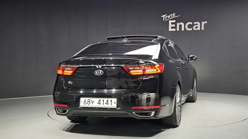 Kia K7