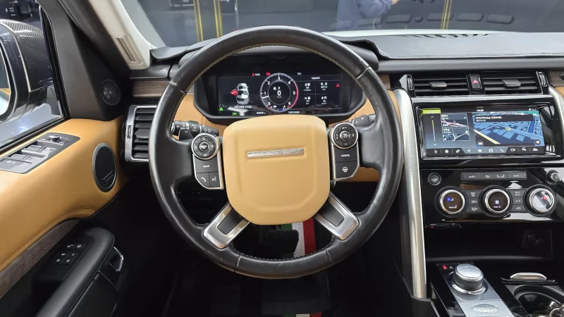 Land Rover DISCOVERY