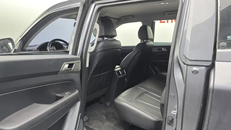 SsangYong Rexton Sports