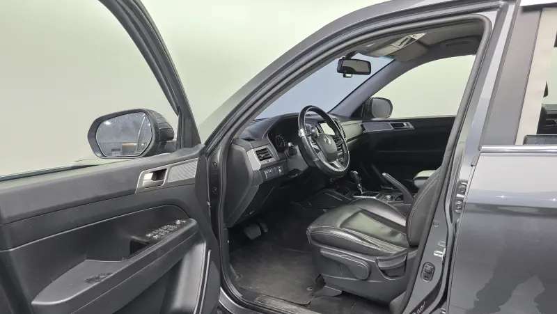 SsangYong Rexton Sports