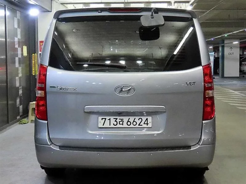 Hyundai Grand Starex