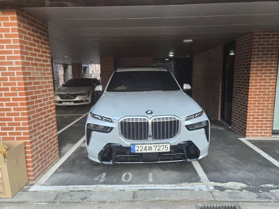 BMW X7