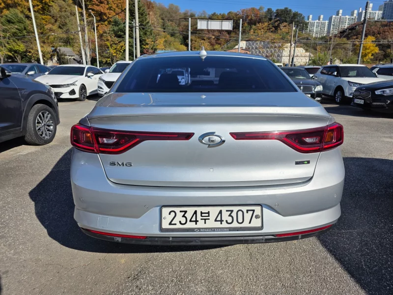 Renault Samsung SM6