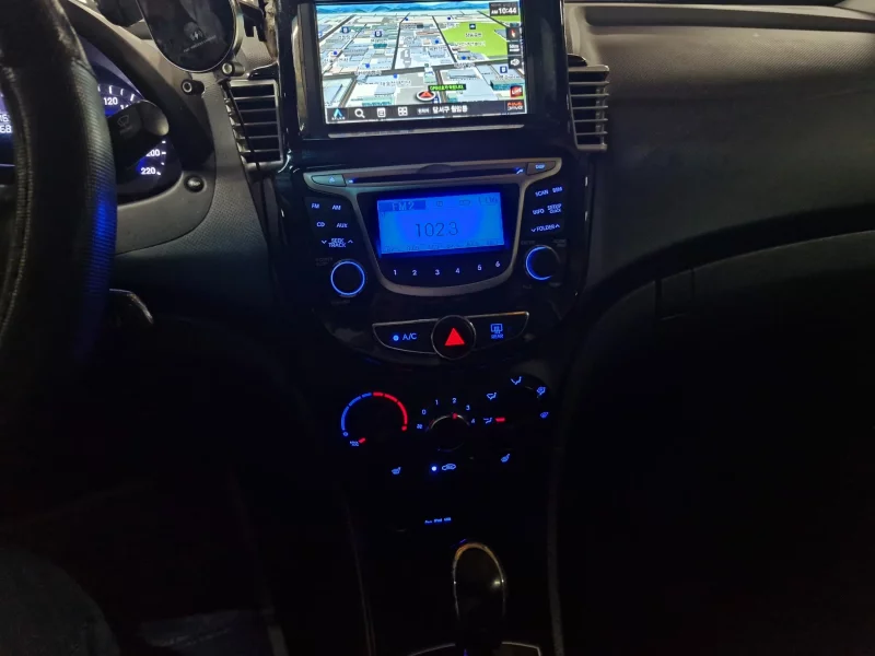 Hyundai Accent
