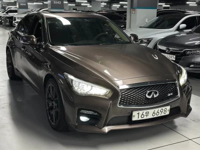 Infiniti Q50