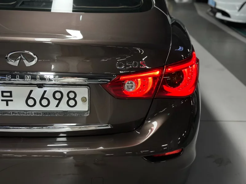 Infiniti Q50