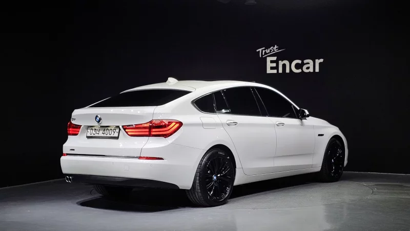 BMW 5-Series Gran Turismo