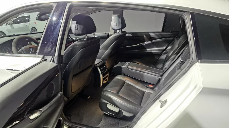 BMW 5-Series Gran Turismo