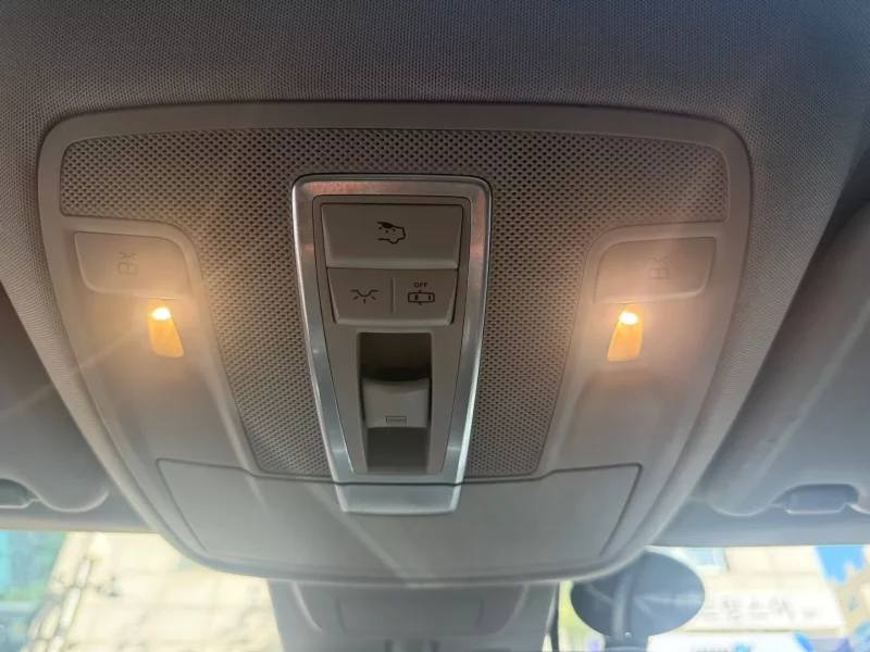 Mercedes-Benz M-class