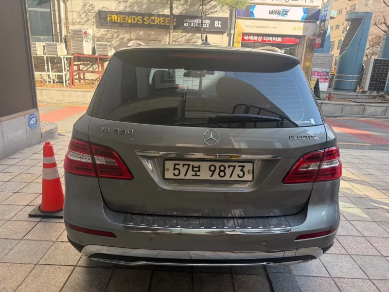 Mercedes-Benz M-class