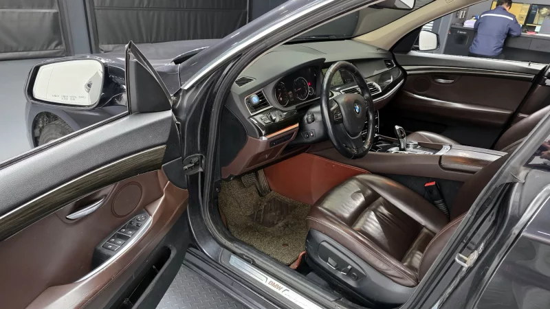BMW 5-Series Gran Turismo