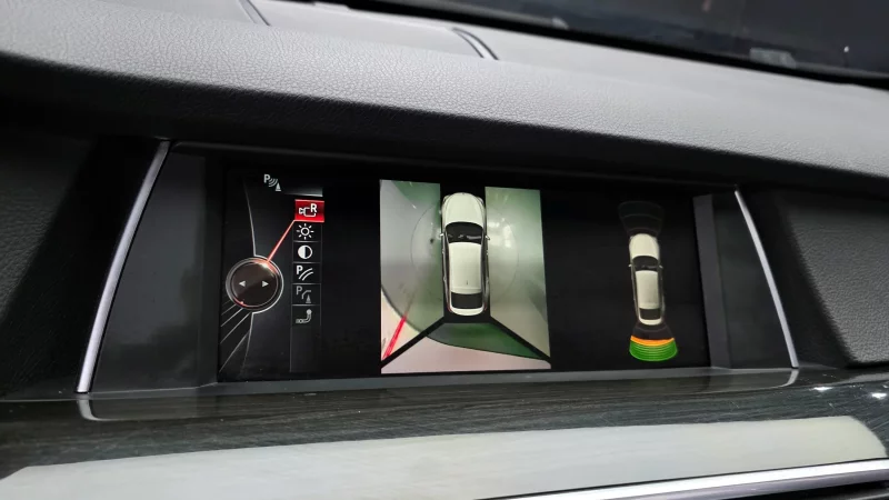 BMW 5-Series Gran Turismo