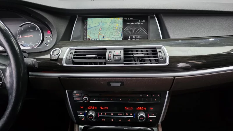 BMW 5-Series Gran Turismo