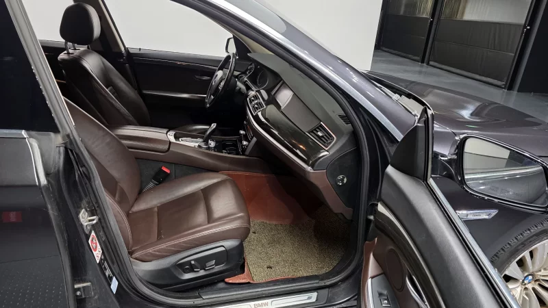 BMW 5-Series Gran Turismo