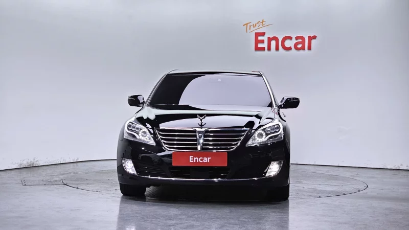 Hyundai Equus
