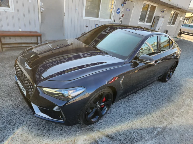 Genesis G70