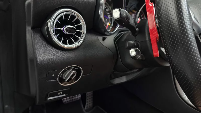 Mercedes-Benz SLC-Class