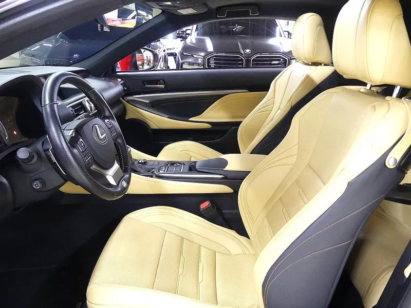 Lexus RC