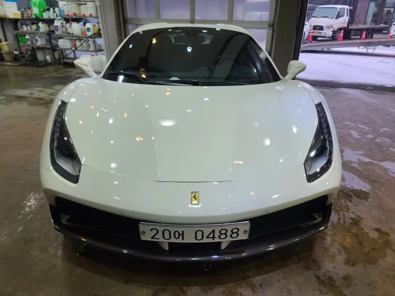 Ferrari 488