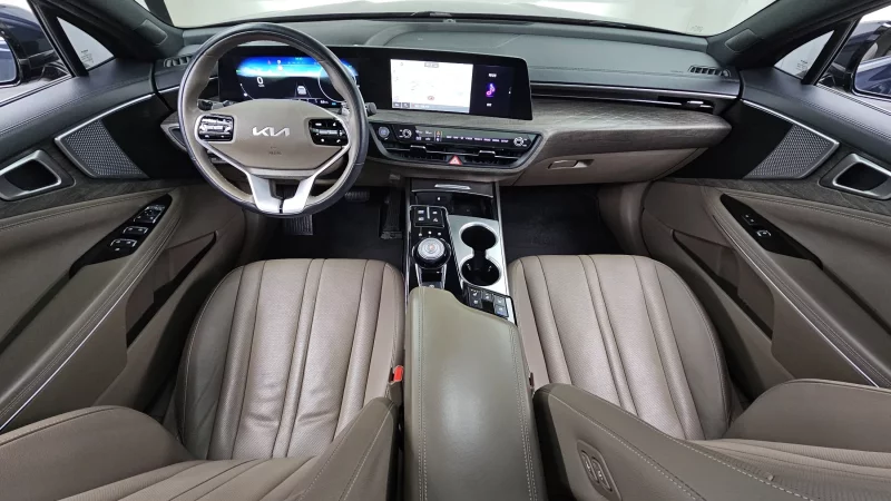 Kia K8