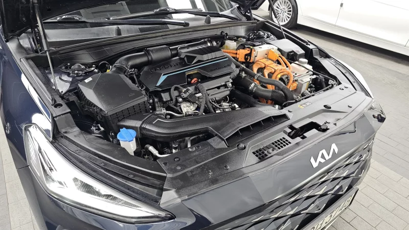 Kia K8