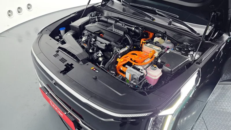 Kia K8