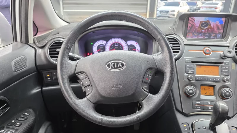 Kia Carens