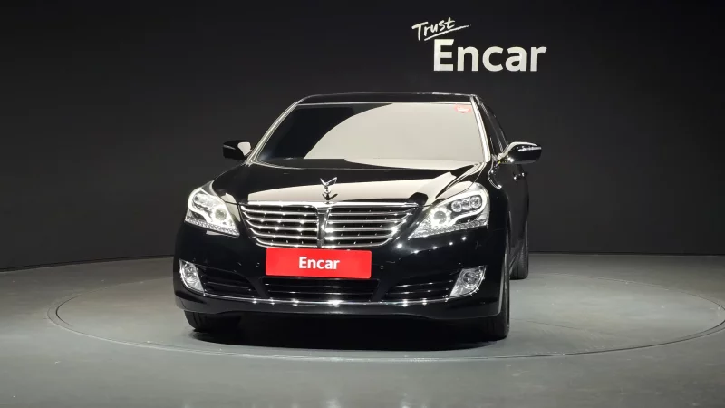 Hyundai Equus