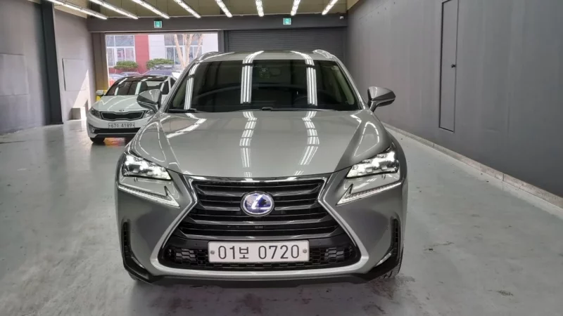 Lexus NX