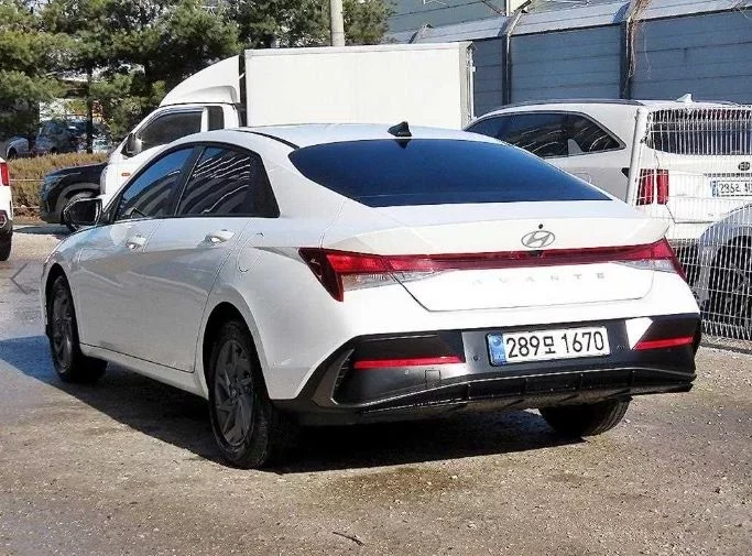 Hyundai AVANTE