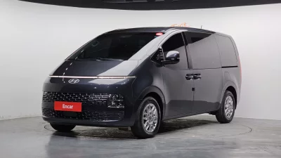 Hyundai Staria