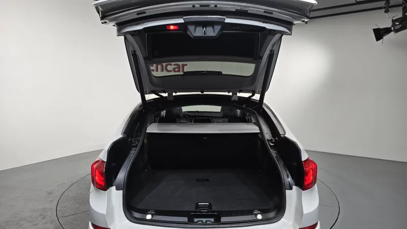 BMW 5-Series Gran Turismo