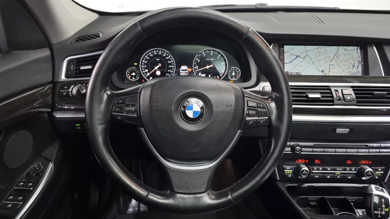 BMW 5-Series Gran Turismo