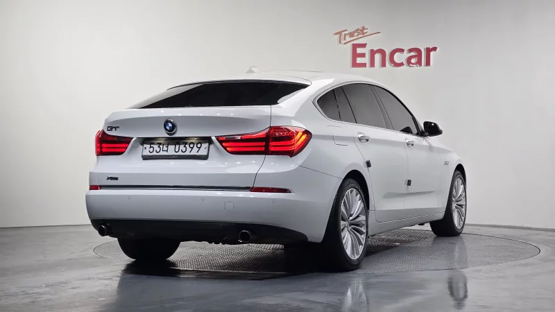 BMW 5-Series Gran Turismo