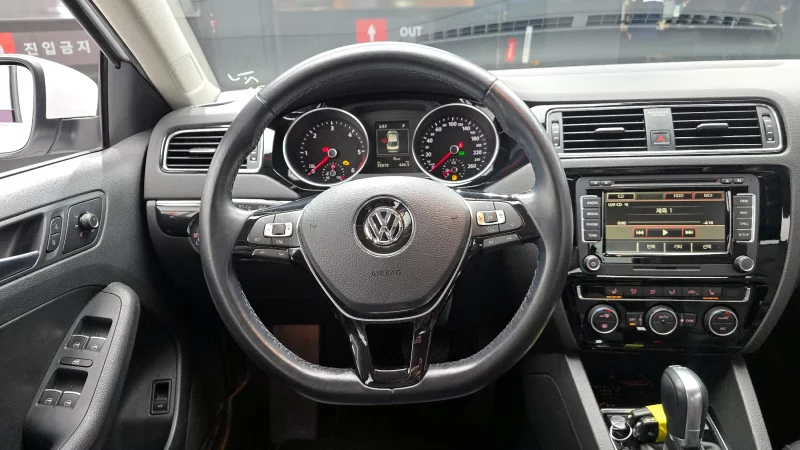 Volkswagen JETTA